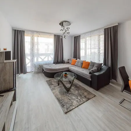 Next To Gondola Stylish And Charming Апартамент *