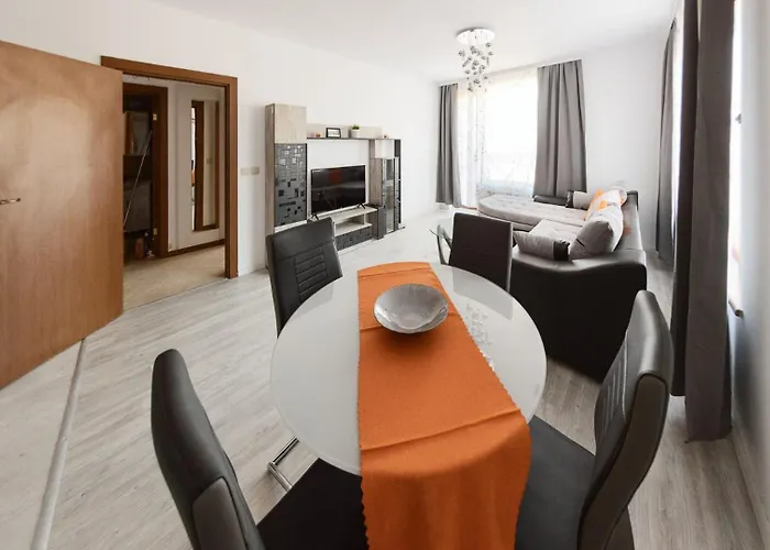 Apartamento Next To Gondola Stylish And Charming Bansko