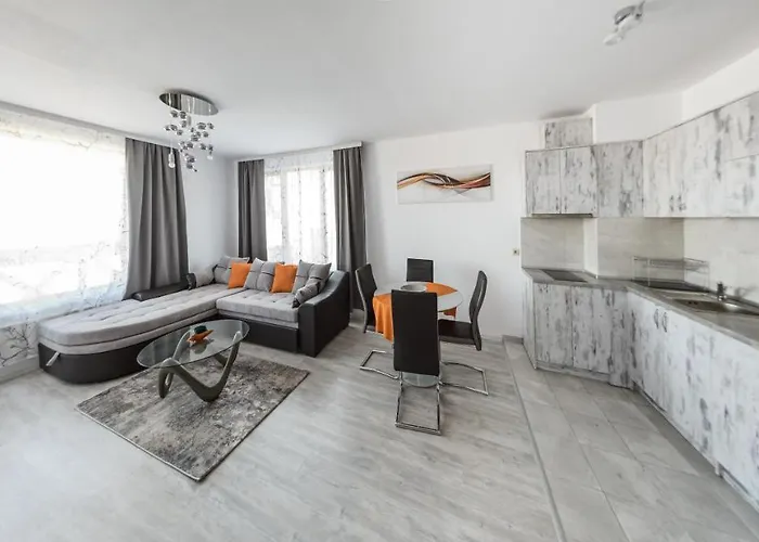 Next To Gondola Stylish And Charming Apartment Bansko